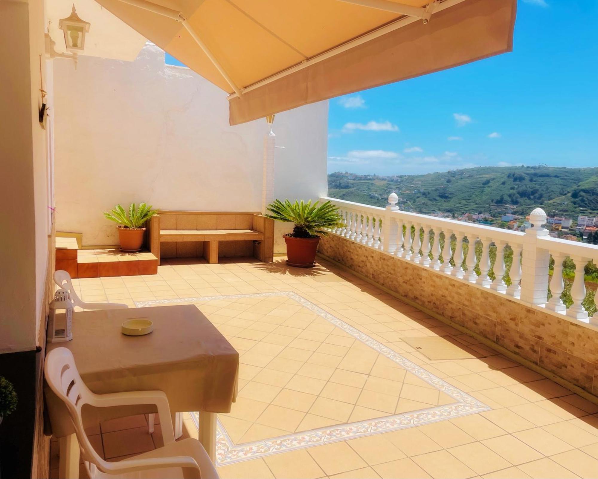 Casa Rosalia. Apartamento Con Vistas A La Montana Teror Camera foto